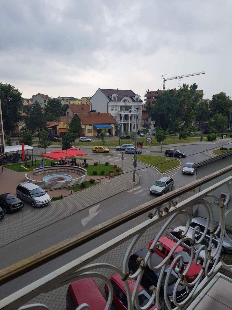 Harmony Apartman Bijeljina Exteriör bild